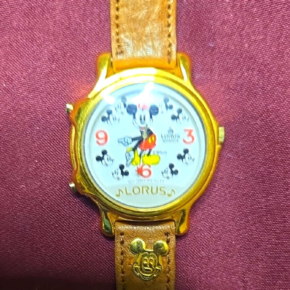 Lorus Musical Mickey Mouse Gold Watch